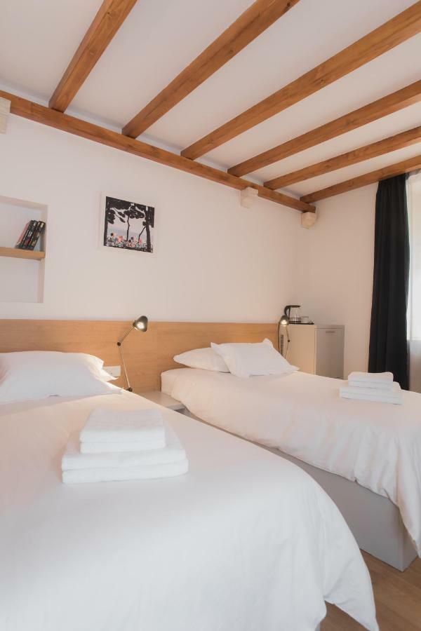 Rooms Kala ชิเบนิก ภายนอก รูปภาพ
