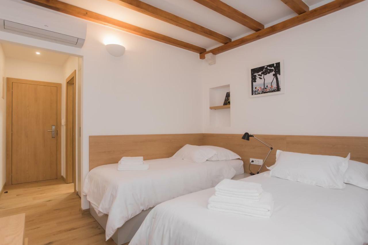 Rooms Kala ชิเบนิก ภายนอก รูปภาพ